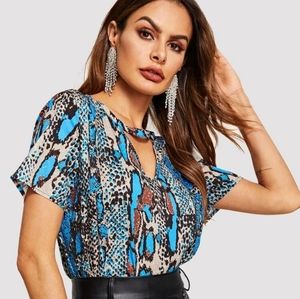 V-Neck Snakeskin Print Top